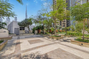 Tranquil Vibe 1BR in Dubai Downtown
